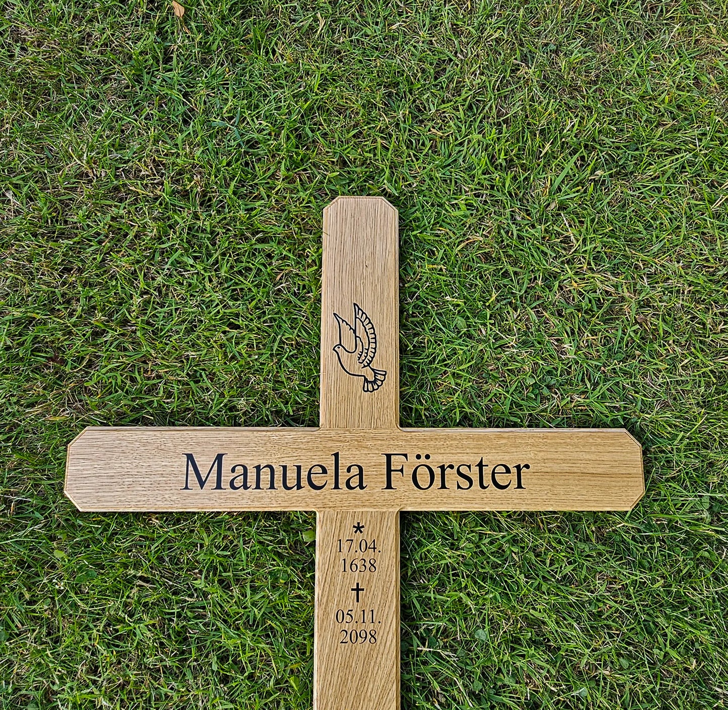 Grabkreuz aus Holz