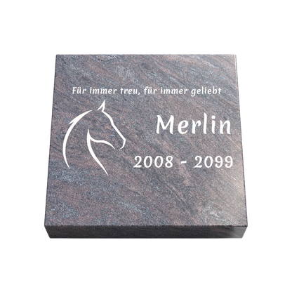 Personalisierte rechteckige Tiergrabplatte aus Granit für Hund, Katze & Haustiere 30 × 30 × 6 cm