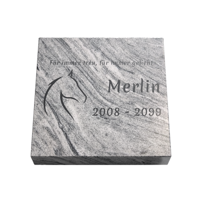 Personalisierte rechteckige Tiergrabplatte aus Granit für Hund, Katze & Haustiere 30 × 30 × 6 cm