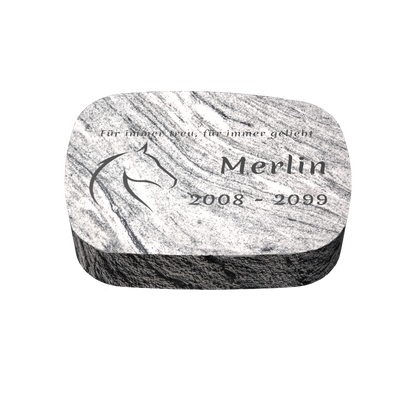 Personalisierter ovaler Tiergrabstein aus Granit für Hund & Katze 30 × 20 × 6 cm